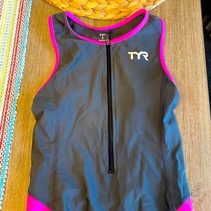 Tri suit TYR only worn once